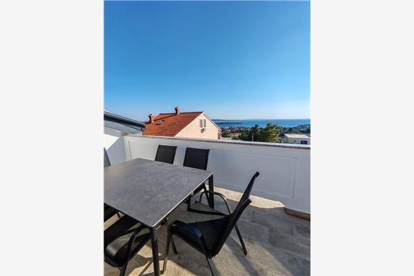 Apartment A3, for 6 persons