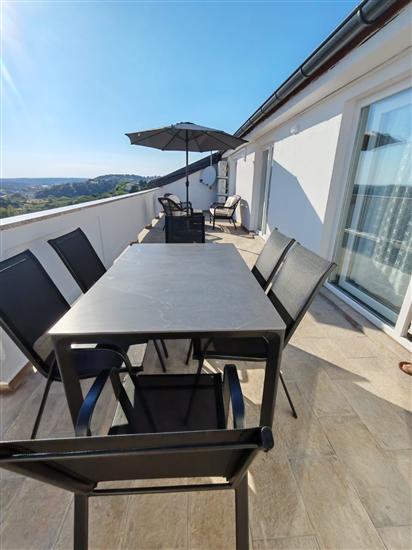 Apartment A3, for 6 persons