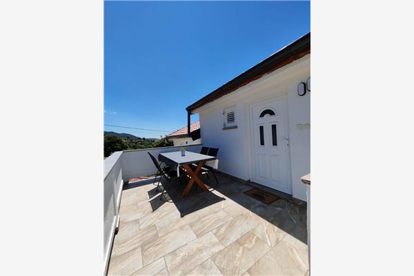 Apartment A3, for 6 persons