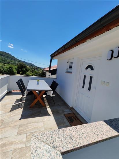 Apartment A3, for 6 persons