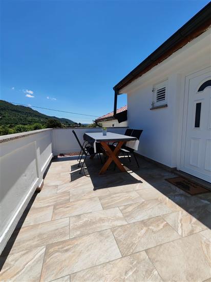 Apartment A3, for 6 persons