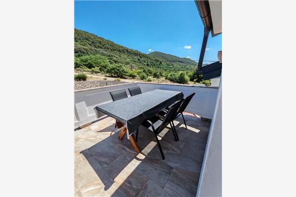 Apartment A3, for 6 persons