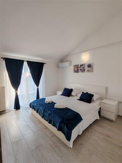 Apartment A3, for 6 persons