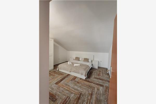 Apartment A3, for 6 persons