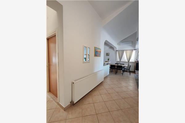 Apartment A3, for 6 persons