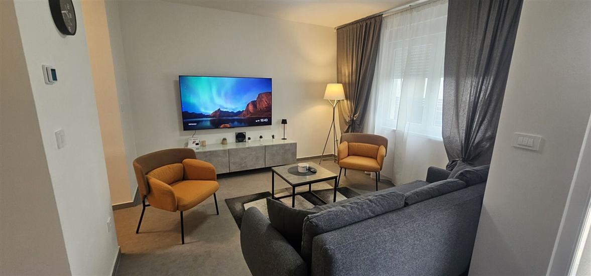 Apartment A1, for 5 persons