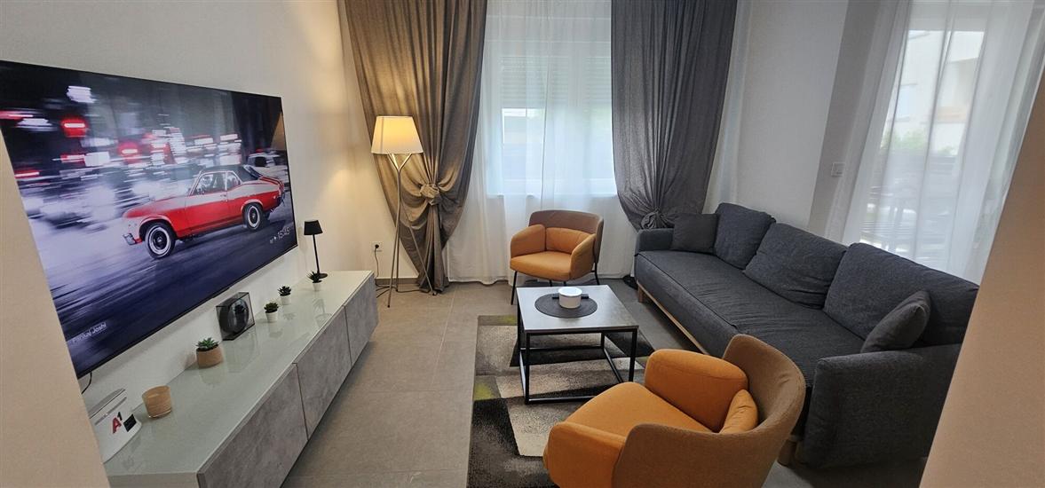 Apartment A1, for 5 persons