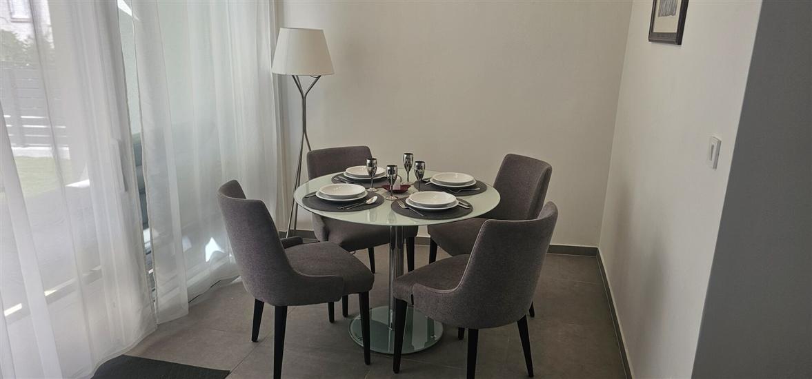 Apartment A1, for 5 persons
