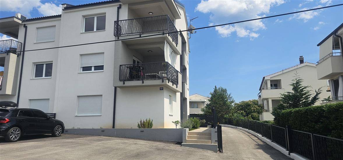 Apartment Landora