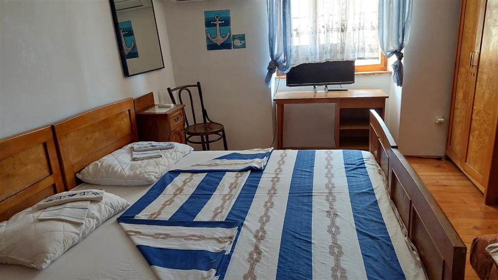 House K1, for 5 persons