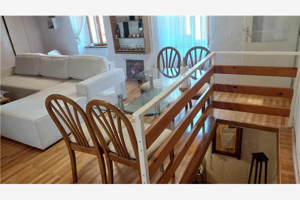 House K1, for 5 persons