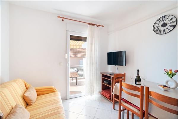 Apartment A2, for 5 persons