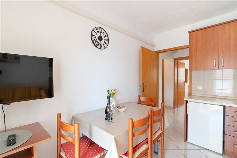 Apartment A2, for 5 persons