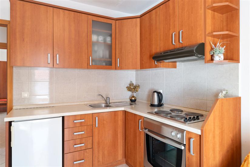 Apartment A2, for 5 persons
