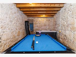 Stone house Rijeka and Crikvenica riviera,BookcastleFrom 1020 €