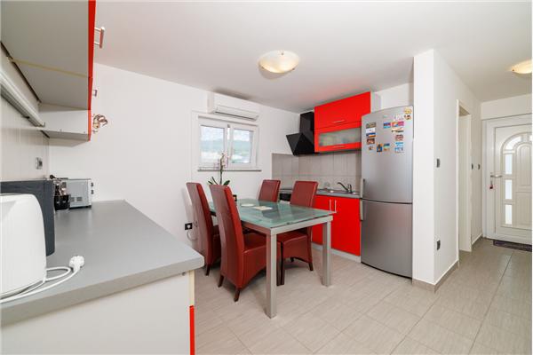 Apartment A1, for 3 persons