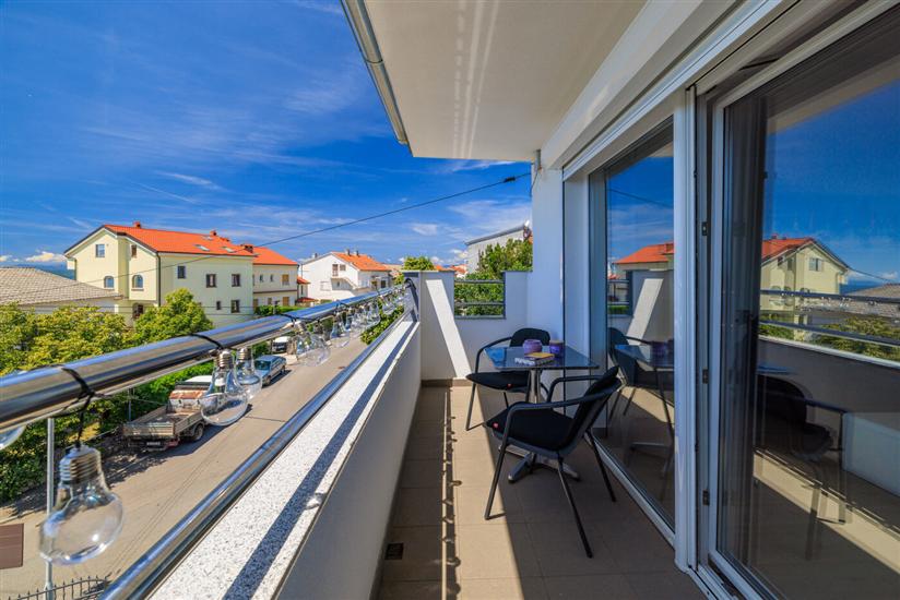 Apartment A1, for 3 persons