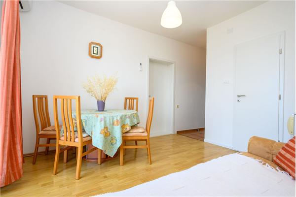 Apartment A4, for 4 persons