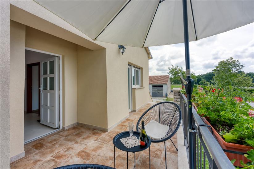 Apartment A1, for 8 persons