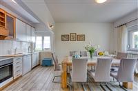 Apartman A1, na 8 osebe