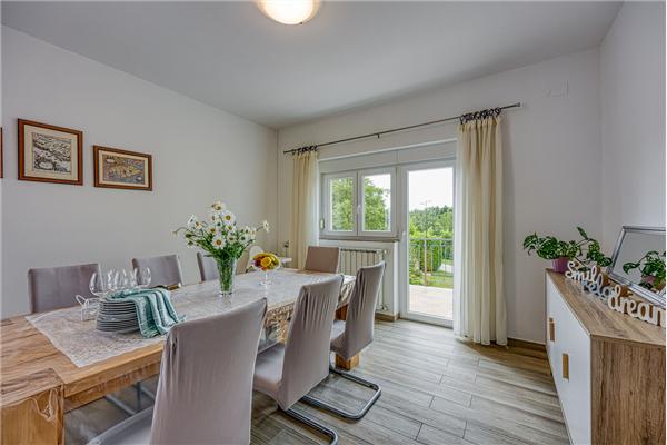 Apartment A1, for 8 persons