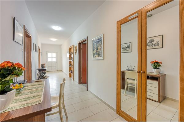 Apartment A1, for 8 persons