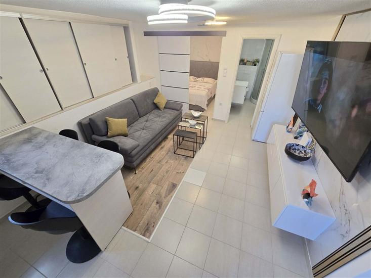 Apartment A2, for 3 persons