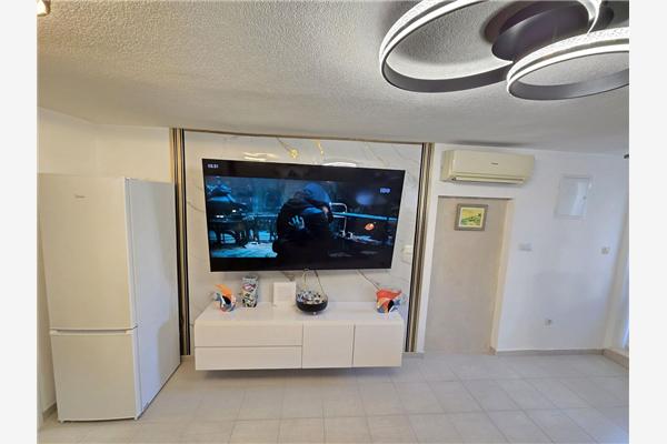 Apartment A2, for 3 persons
