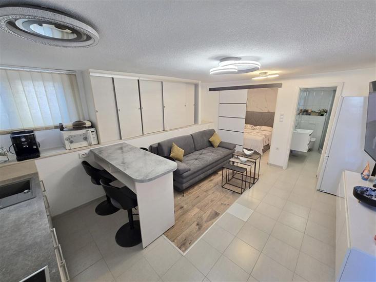 Apartment A2, for 3 persons