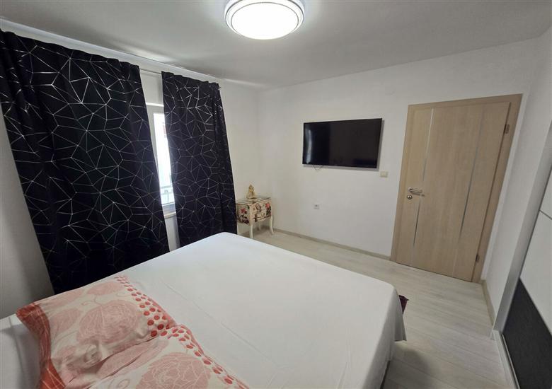 Apartment A3, for 6 persons