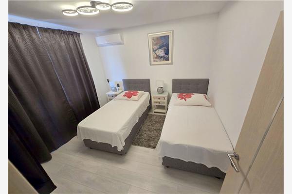 Apartment A3, for 6 persons