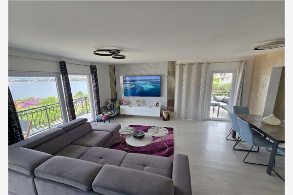 Apartment A3, for 6 persons