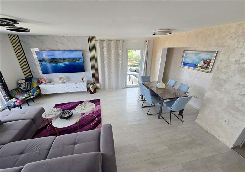 Apartment A3, for 6 persons