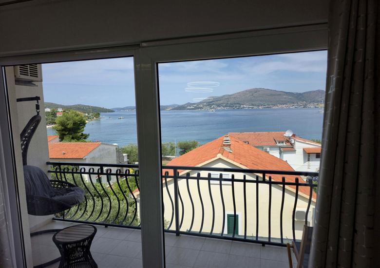 Apartment A3, for 6 persons