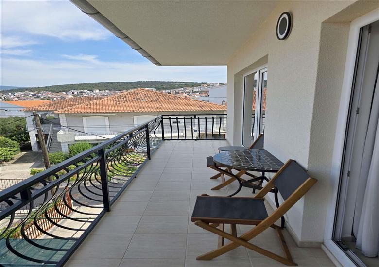 Apartment A3, for 6 persons