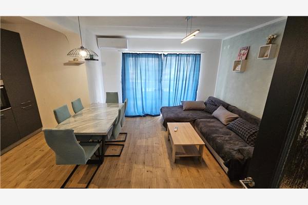 Apartment A1, for 5 persons