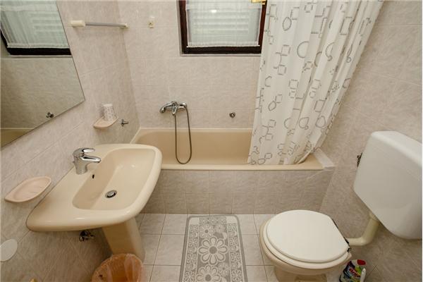 Apartment A1, for 4 persons