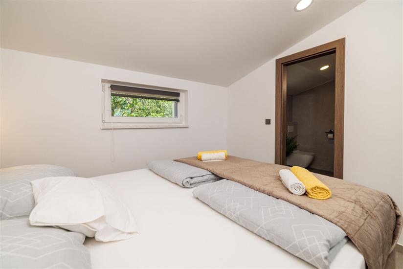 Apartment A3, for 5 persons