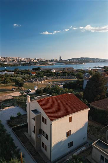 Apartment Antique view Solin