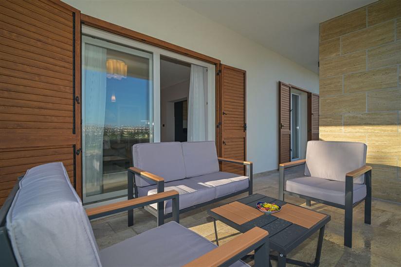 Apartment Antique view Solin
