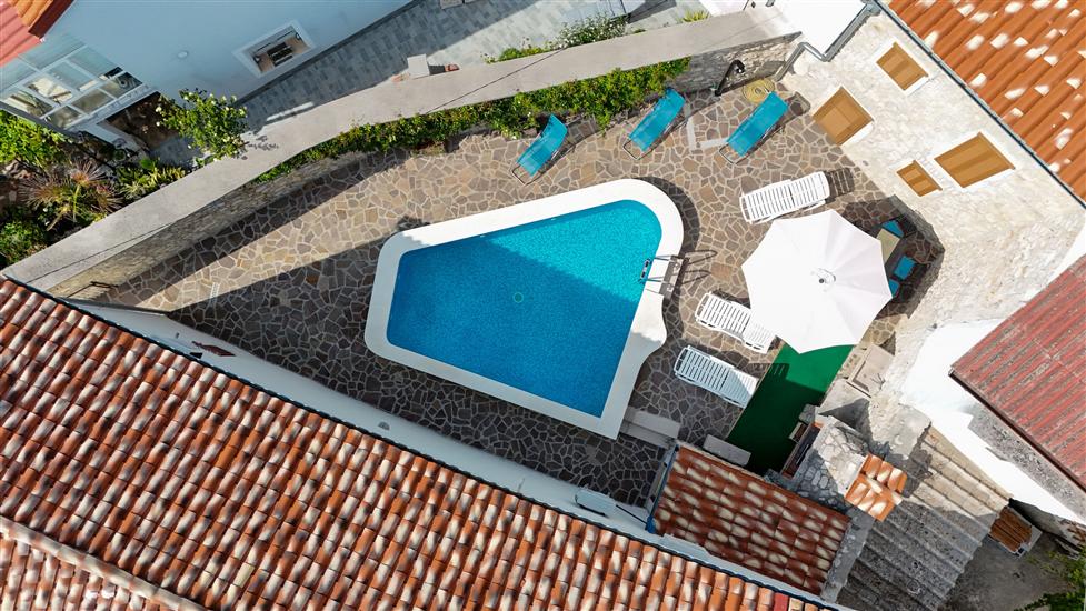 House Dragica