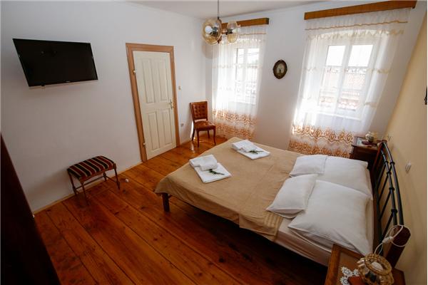 House K1, for 8 persons