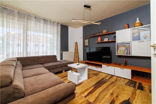 Apartment A5, for 5 persons