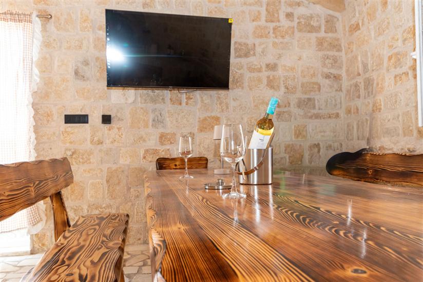House Skarpini Dvori Peaceful Retreat