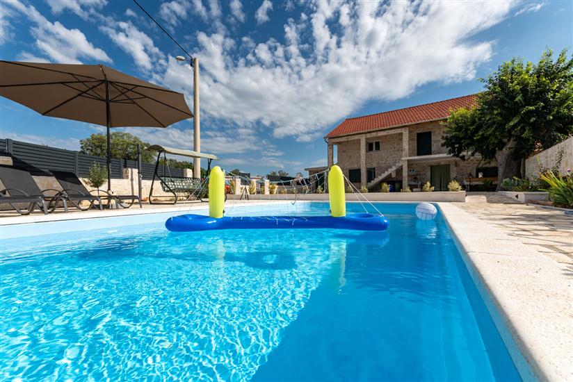 House Skarpini Dvori Peaceful Retreat