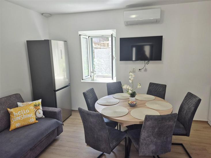 House K1, for 8 persons