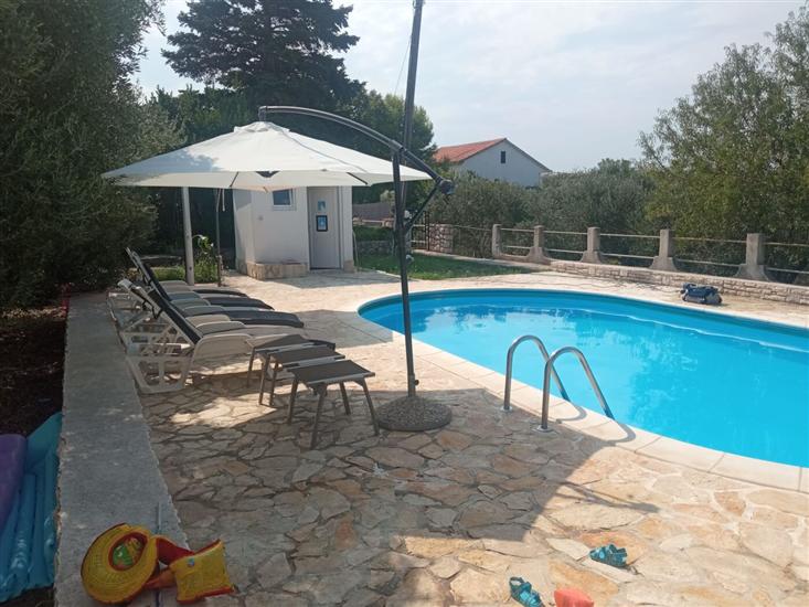 Apartmaji Nadia
