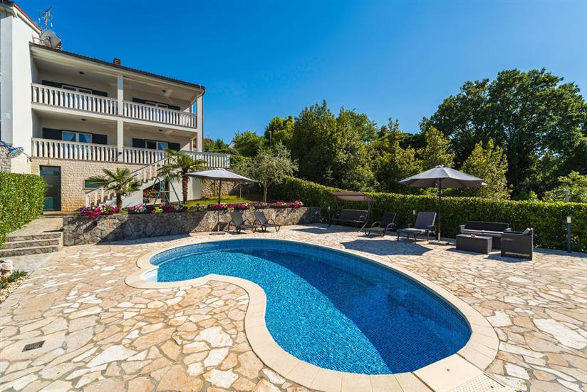 Villa Ore