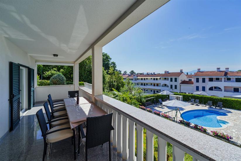 House A1, for 10 persons