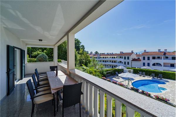 House A1, for 10 persons